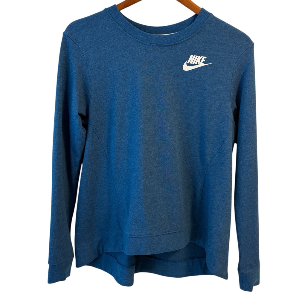 EUC Men’s Nike Shirt Sportswear Long Sleeve Crewneck Shirt/ Drop tail/ S